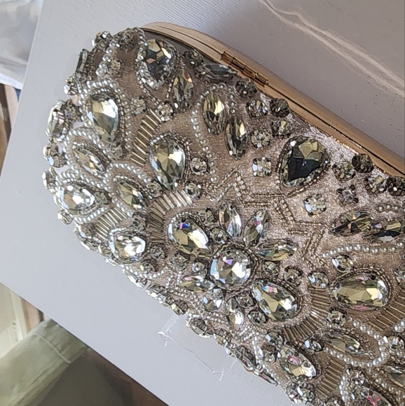 UBORSE EUC NOBLE CRYSTAL EVENING BAG CLUTCH - Picture 2 of 10